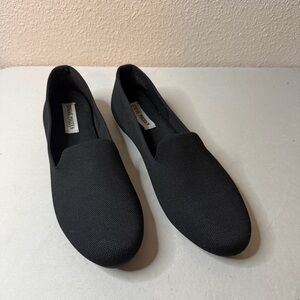 Steve Madden Black Flats